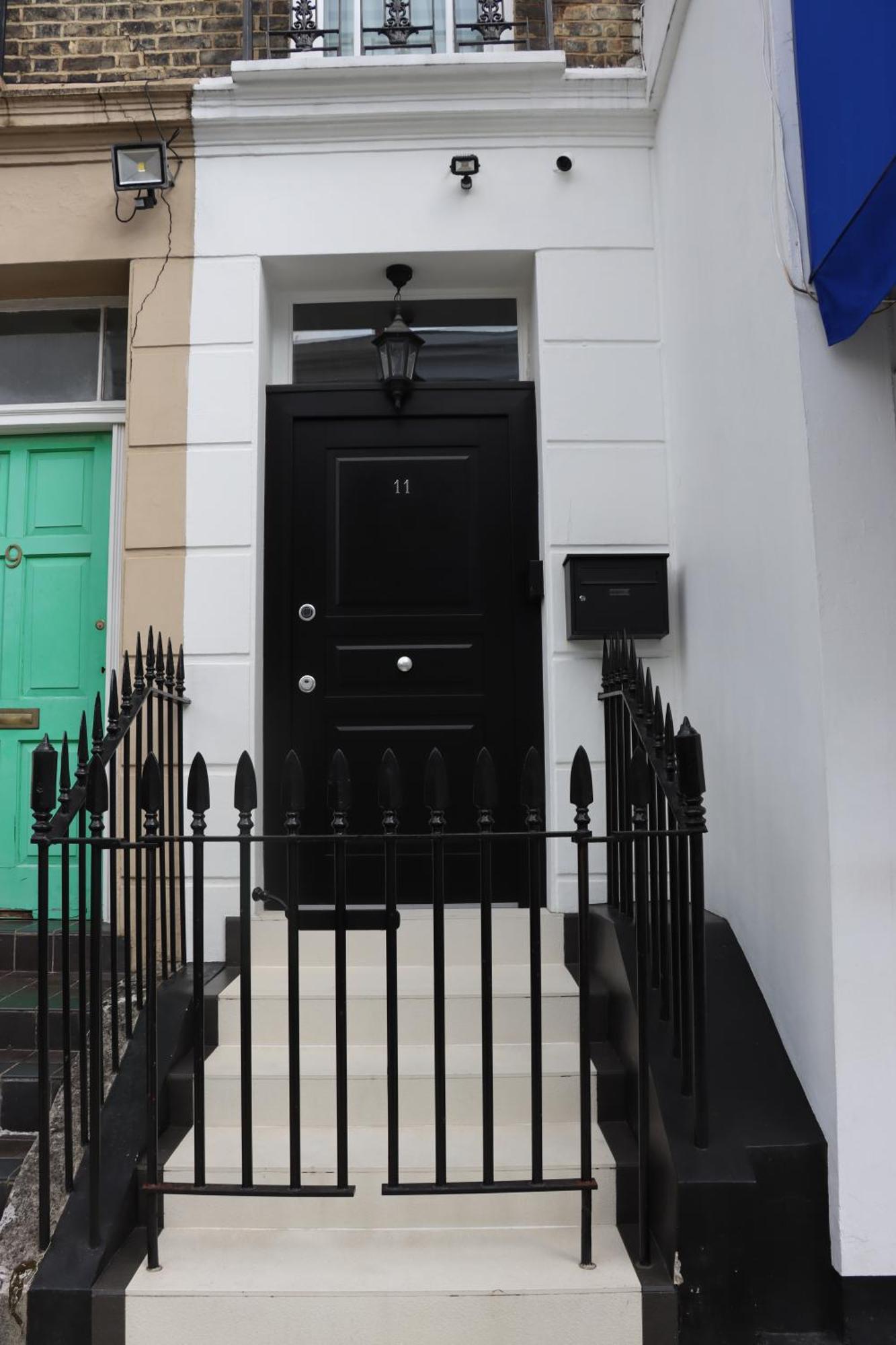 Beautiful & Luxurious 3 Bed Home, With Amazing Terrace Apartamento